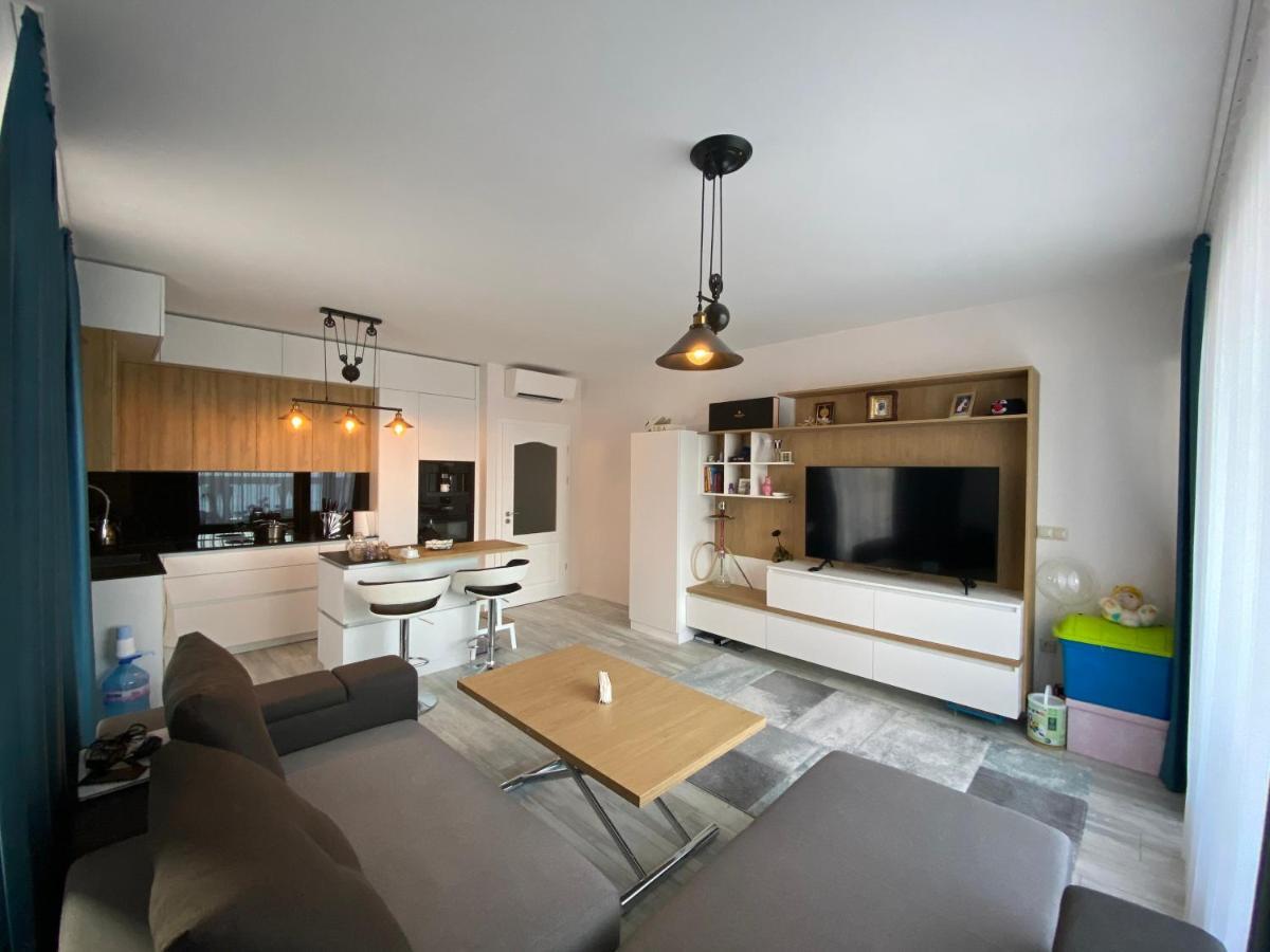 Luxurious And Panoramic Apartments At The Beach In La Mer Complex Golden Sands Exteriör bild
