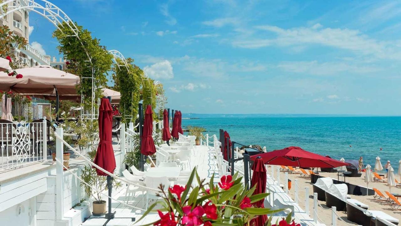 Luxurious And Panoramic Apartments At The Beach In La Mer Complex Golden Sands Exteriör bild
