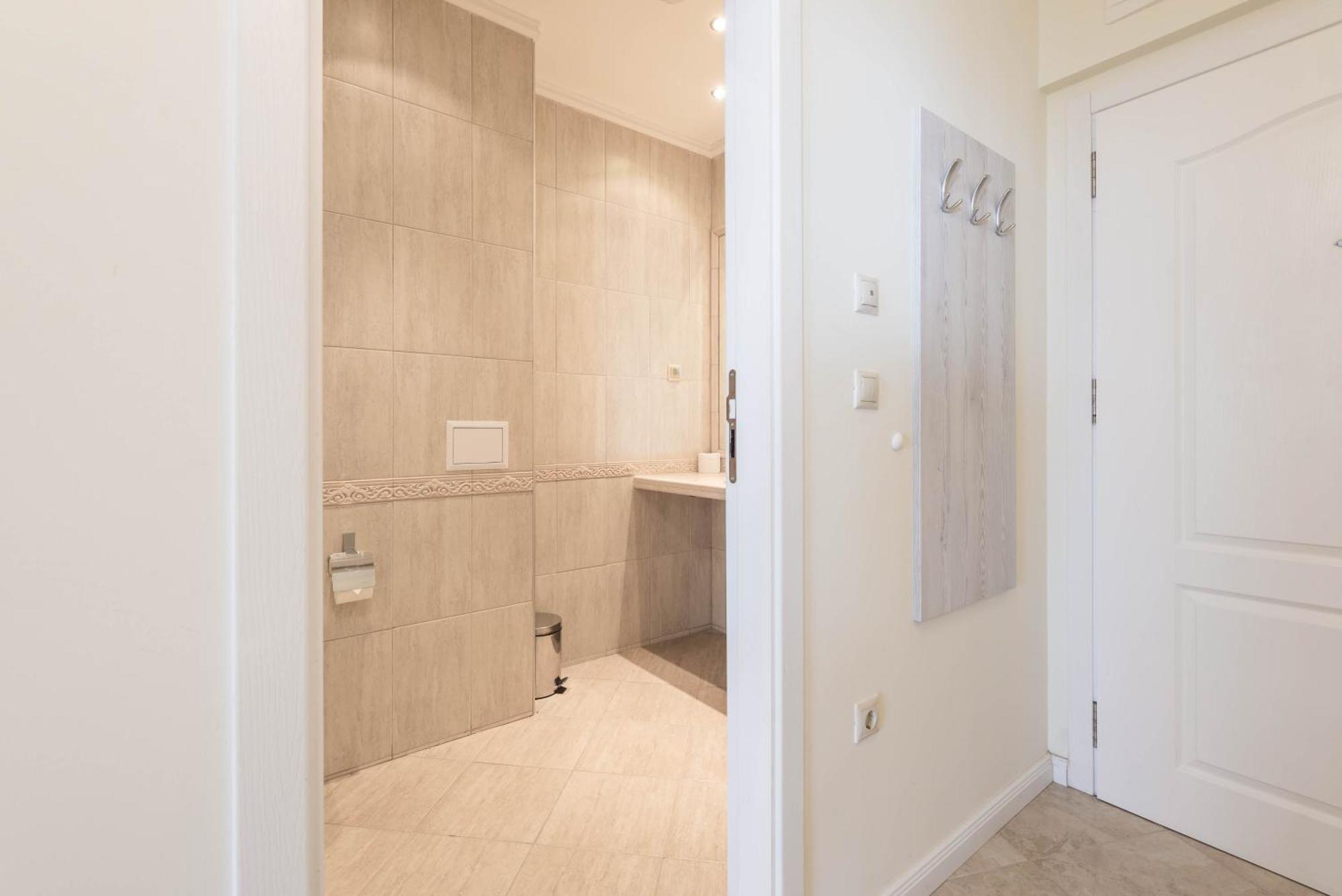 Luxurious And Panoramic Apartments At The Beach In La Mer Complex Golden Sands Exteriör bild